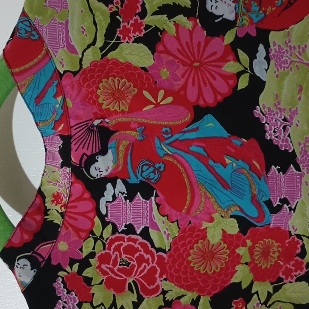Y2K Vintage Josie Natori Geisha Button Front Top Large "Y" Neck